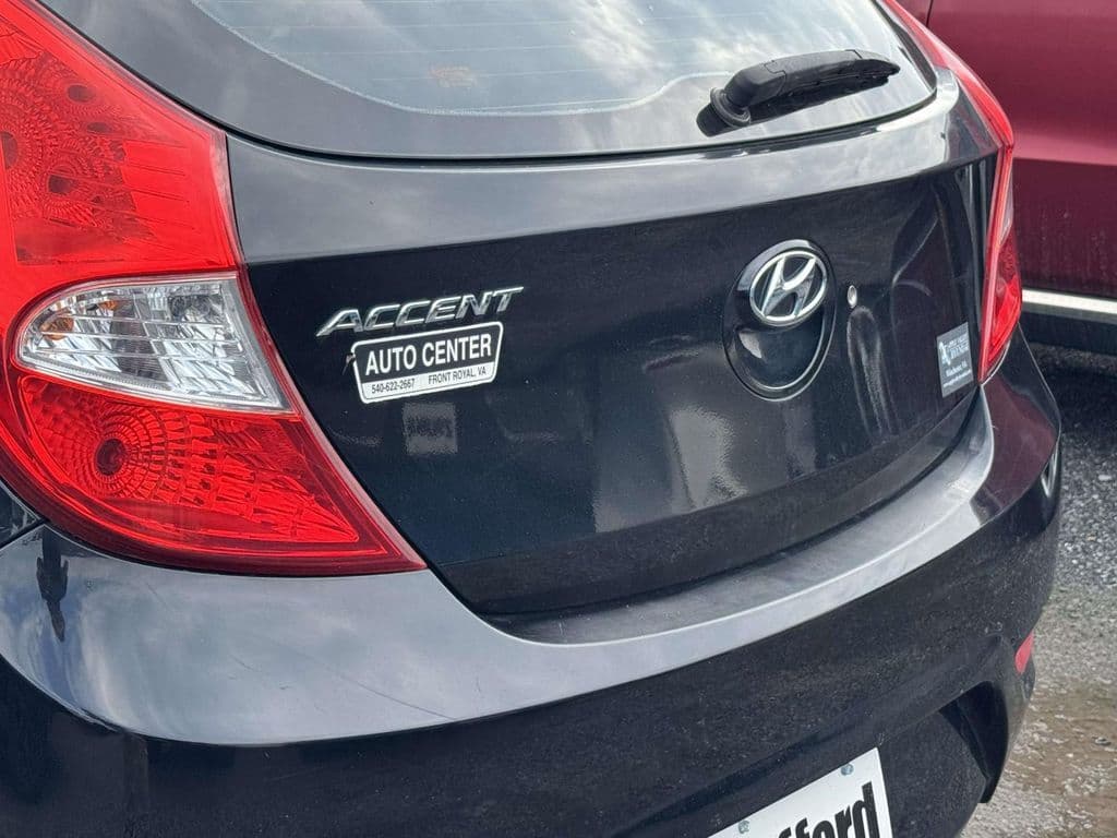 2014 Hyundai Accent 9