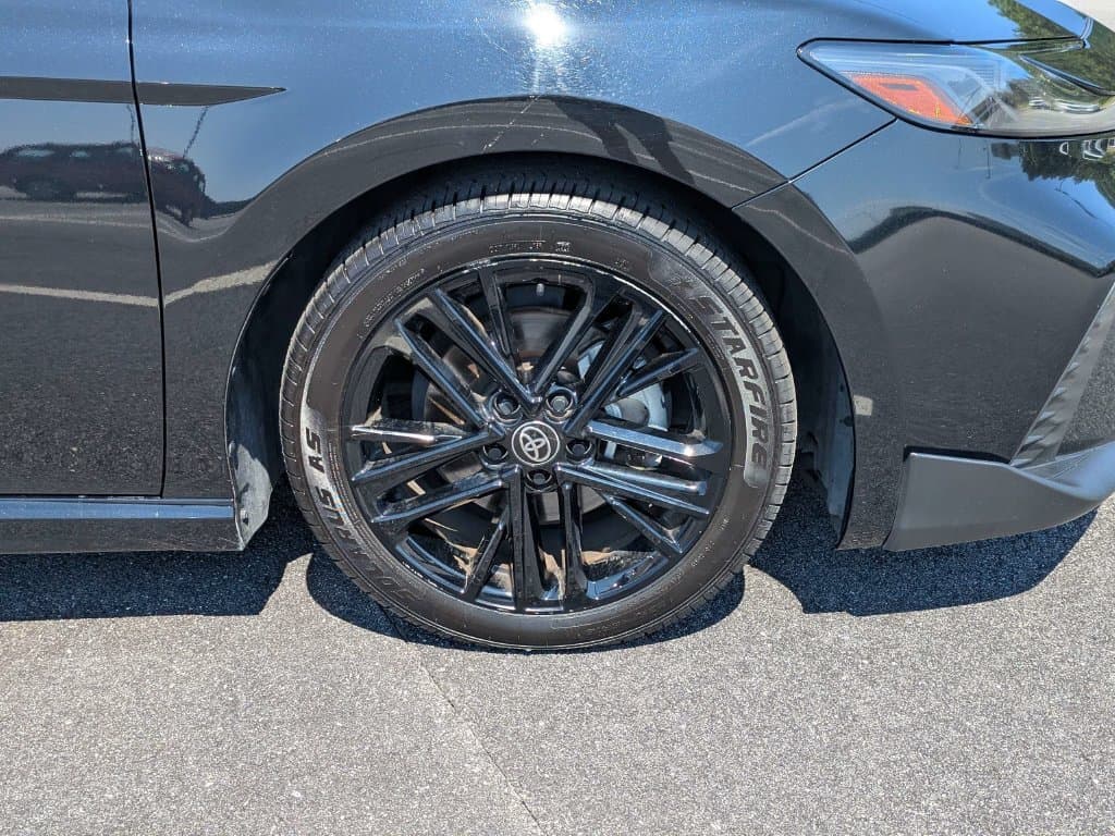 2025 Toyota Camry 11