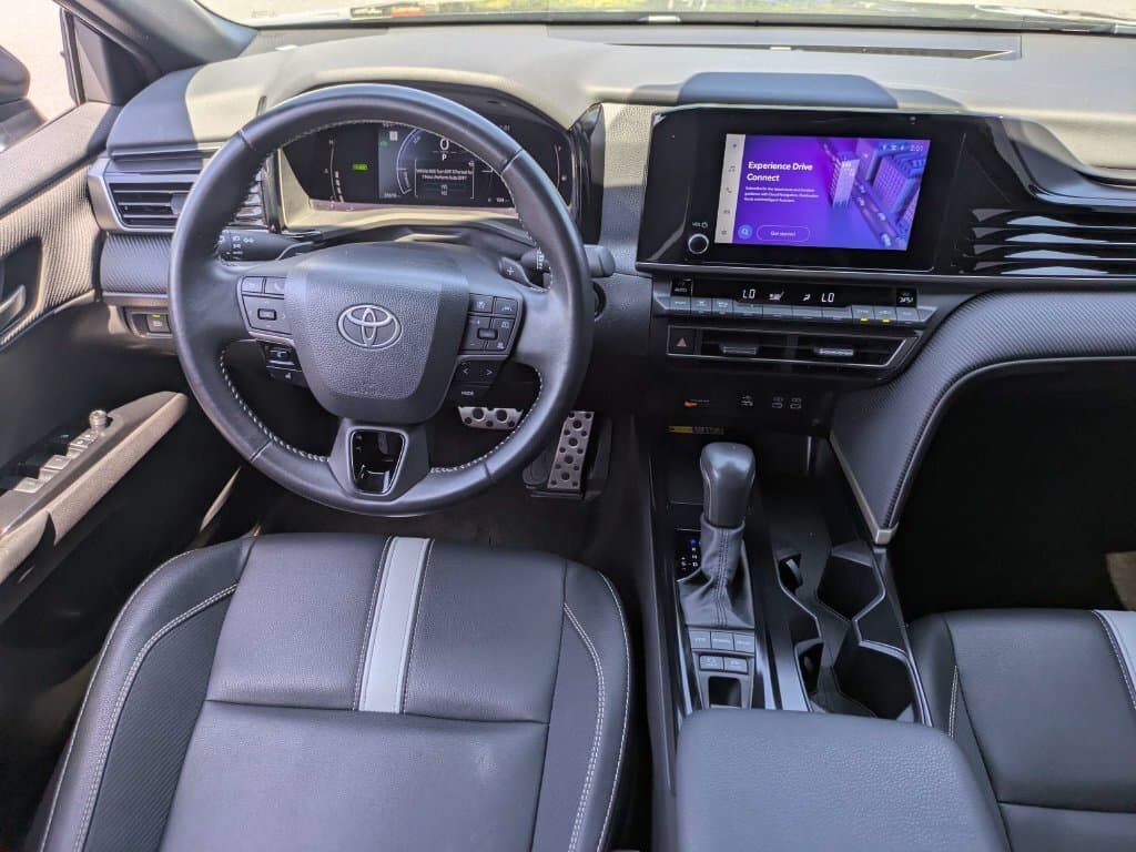 2025 Toyota Camry 15