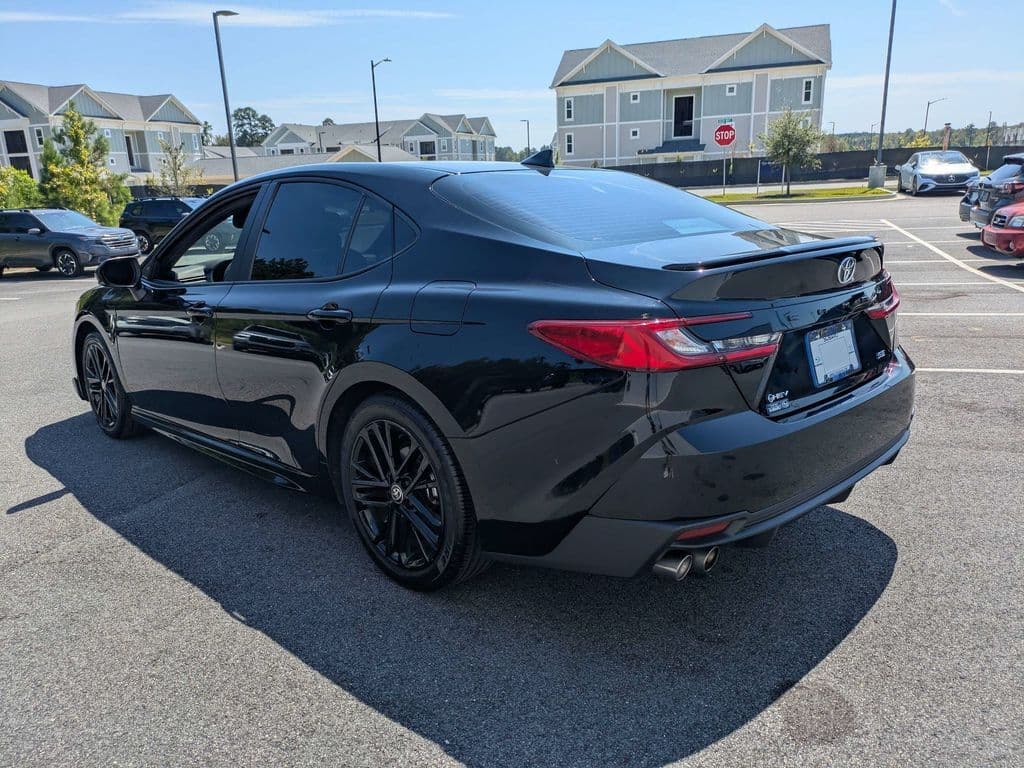 2025 Toyota Camry 6