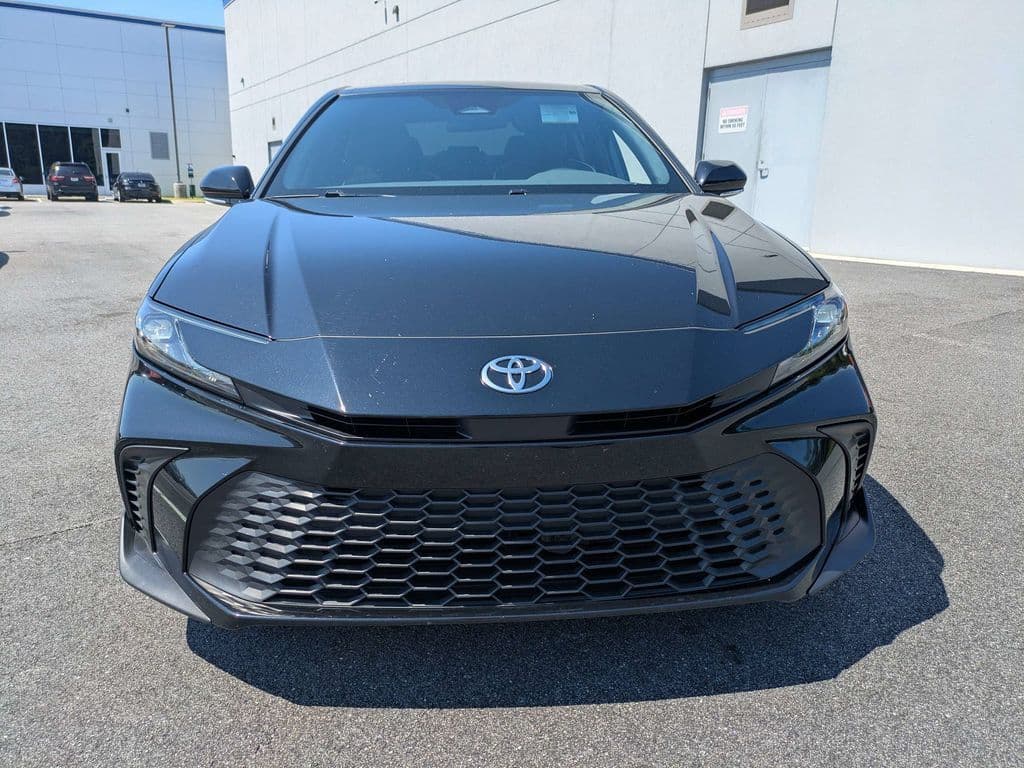 2025 Toyota Camry 9