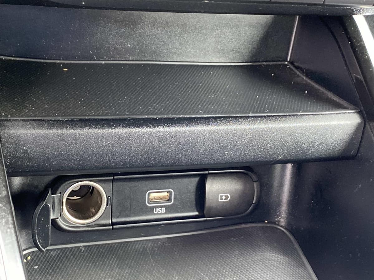 2023 Kia Forte 13
