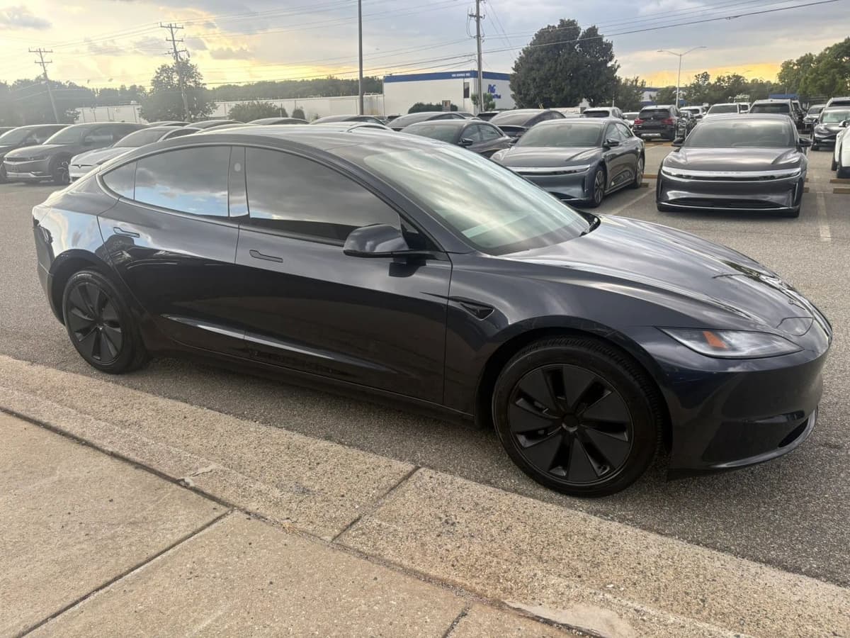 2026 Tesla Model 3 30