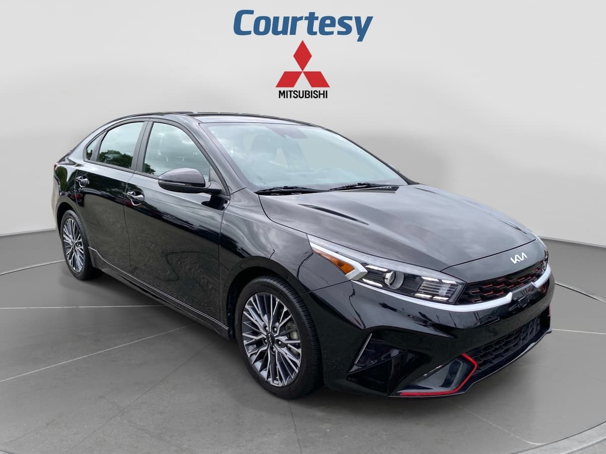 2023 Kia Forte 8