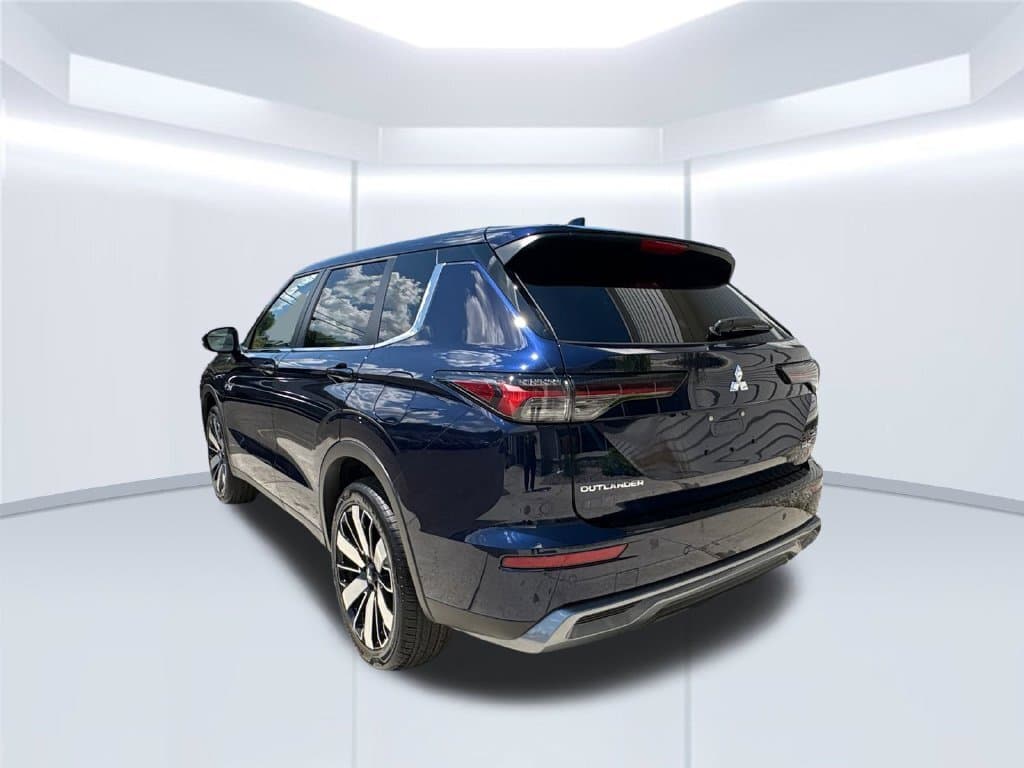2026 Mitsubishi Outlander Plug-in Hybrid 12