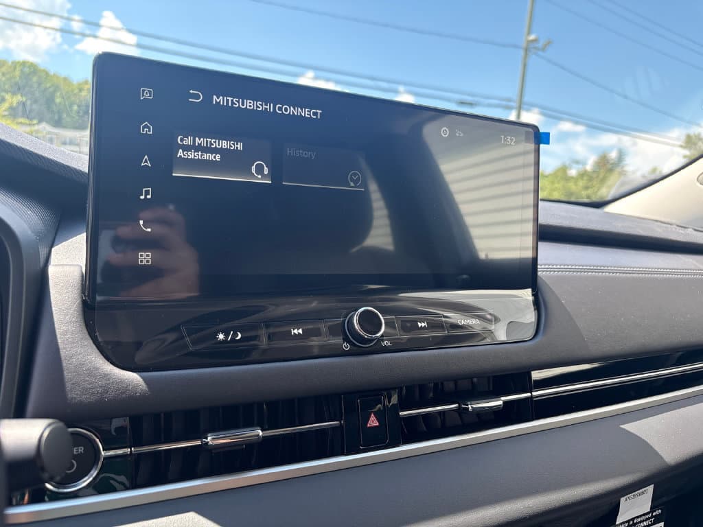 2026 Mitsubishi Outlander Plug-in Hybrid 27