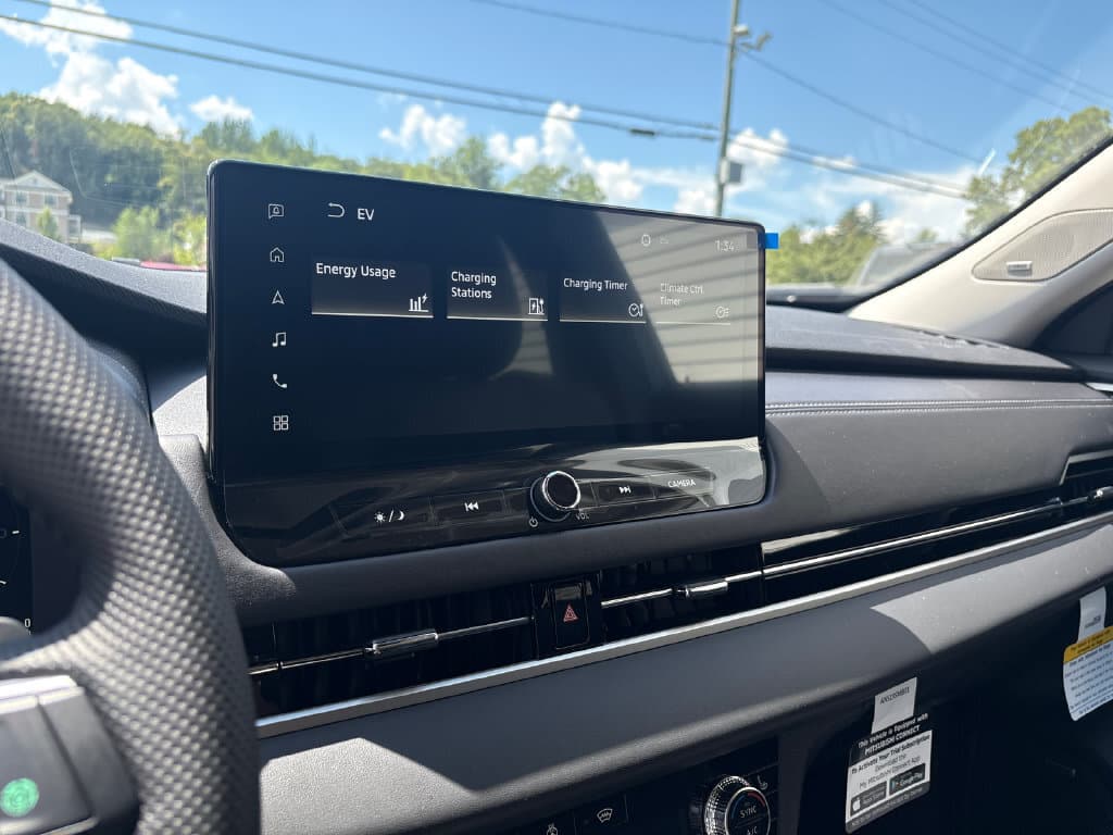 2026 Mitsubishi Outlander Plug-in Hybrid 31