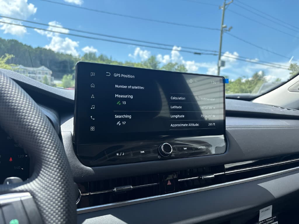 2026 Mitsubishi Outlander Plug-in Hybrid 33