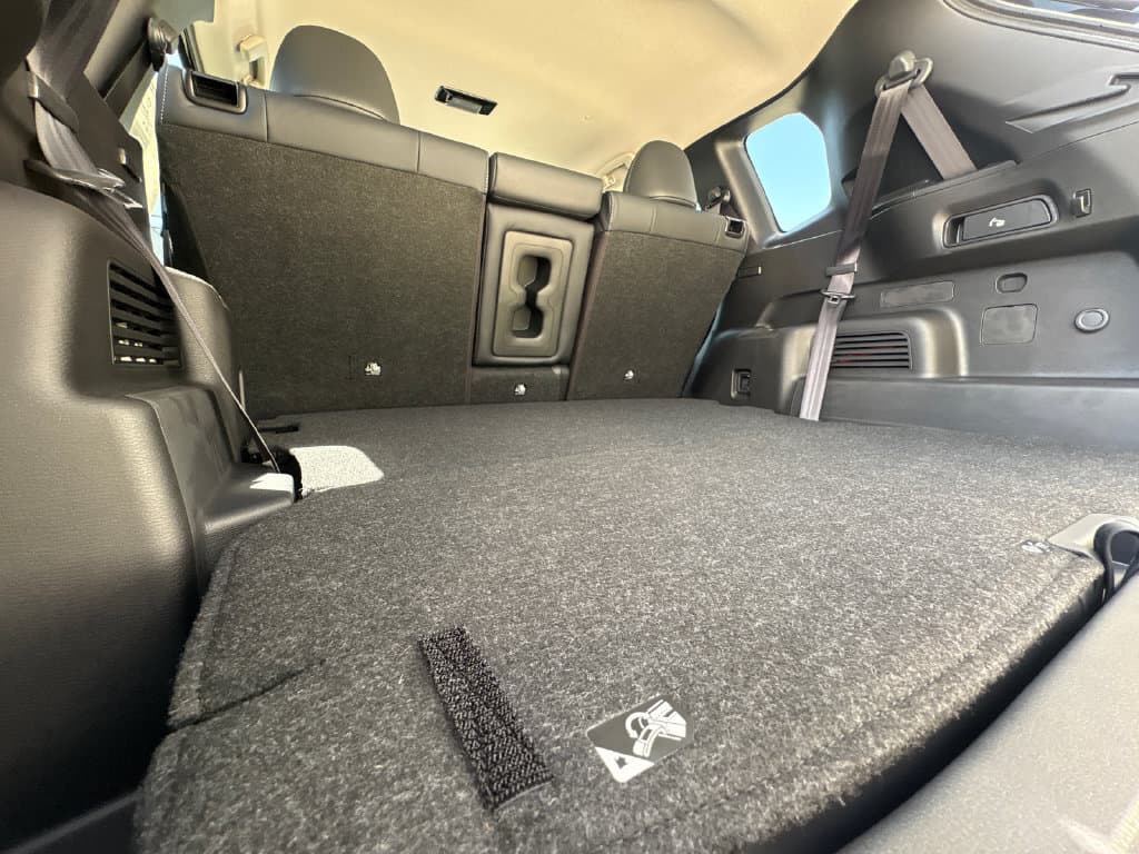 2026 Mitsubishi Outlander Plug-in Hybrid 62