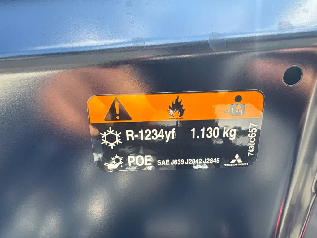 2026 Mitsubishi Outlander Plug-in Hybrid 73