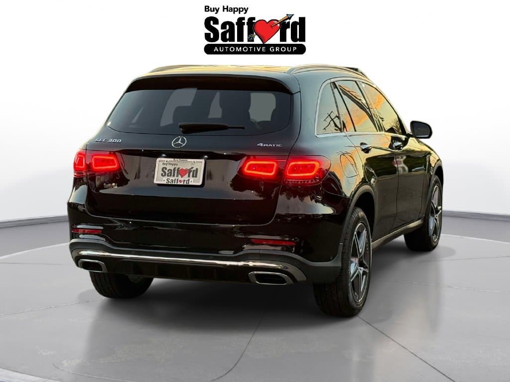2021 Mercedes-Benz GLC 9
