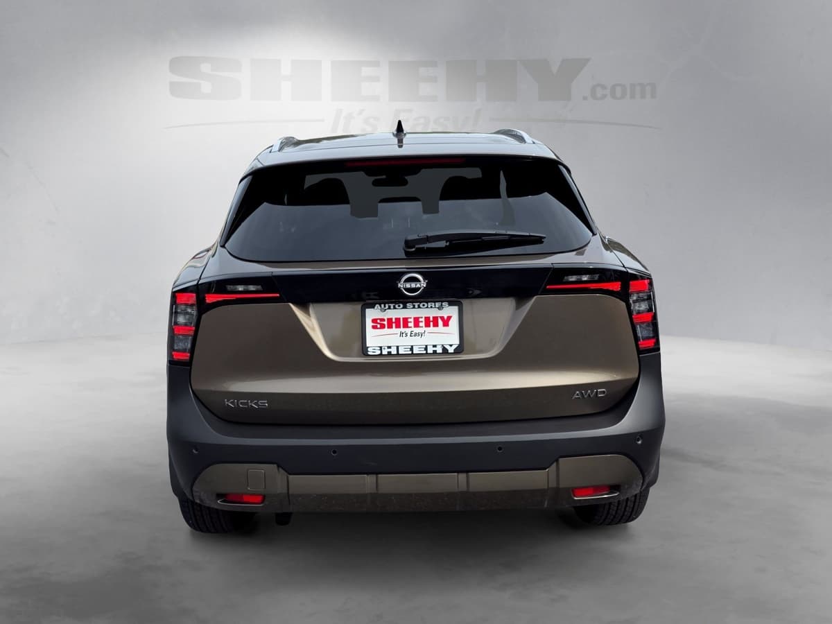 2026 Nissan KICKS 13