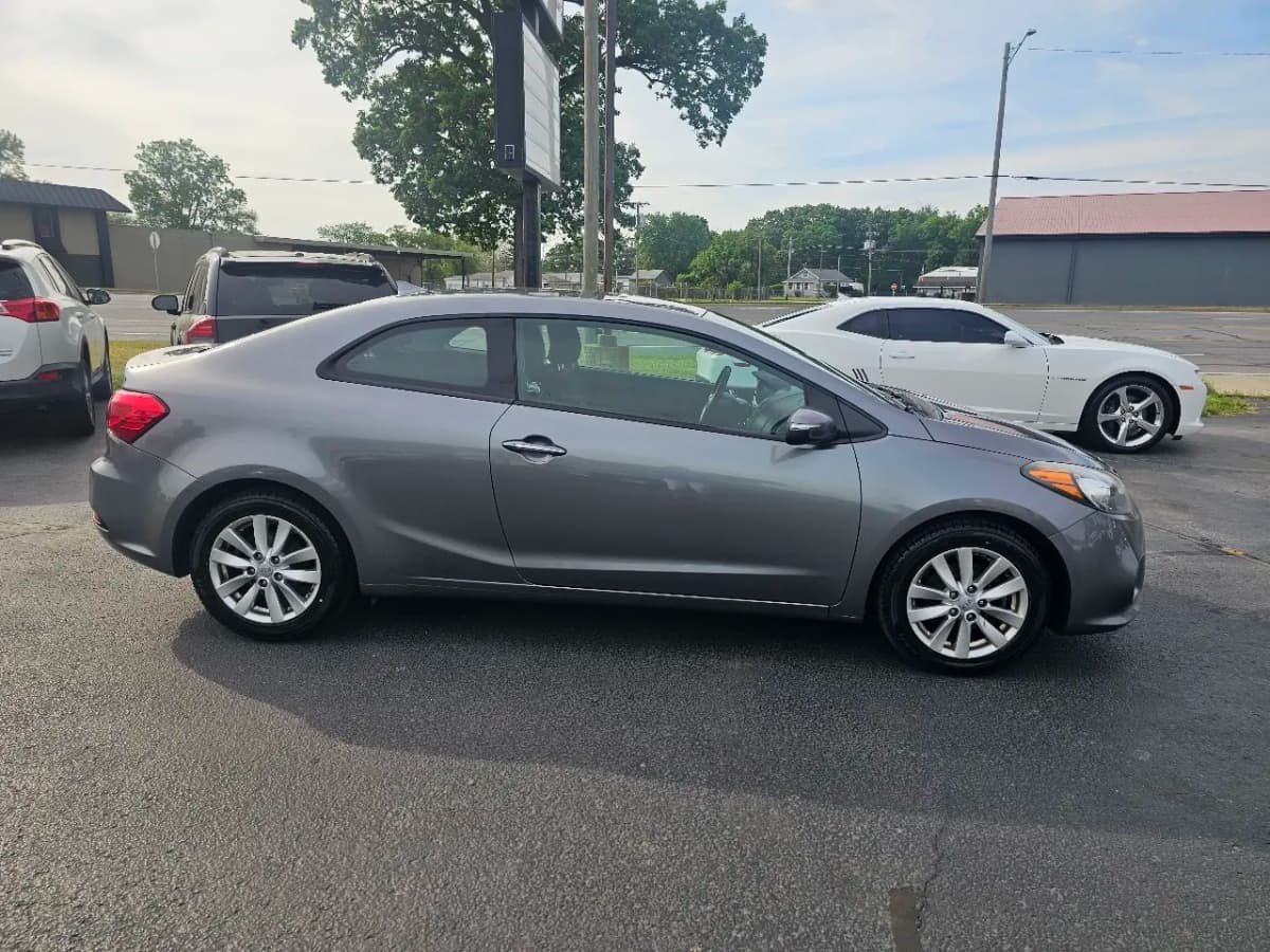 2015 Kia Forte Koup 6