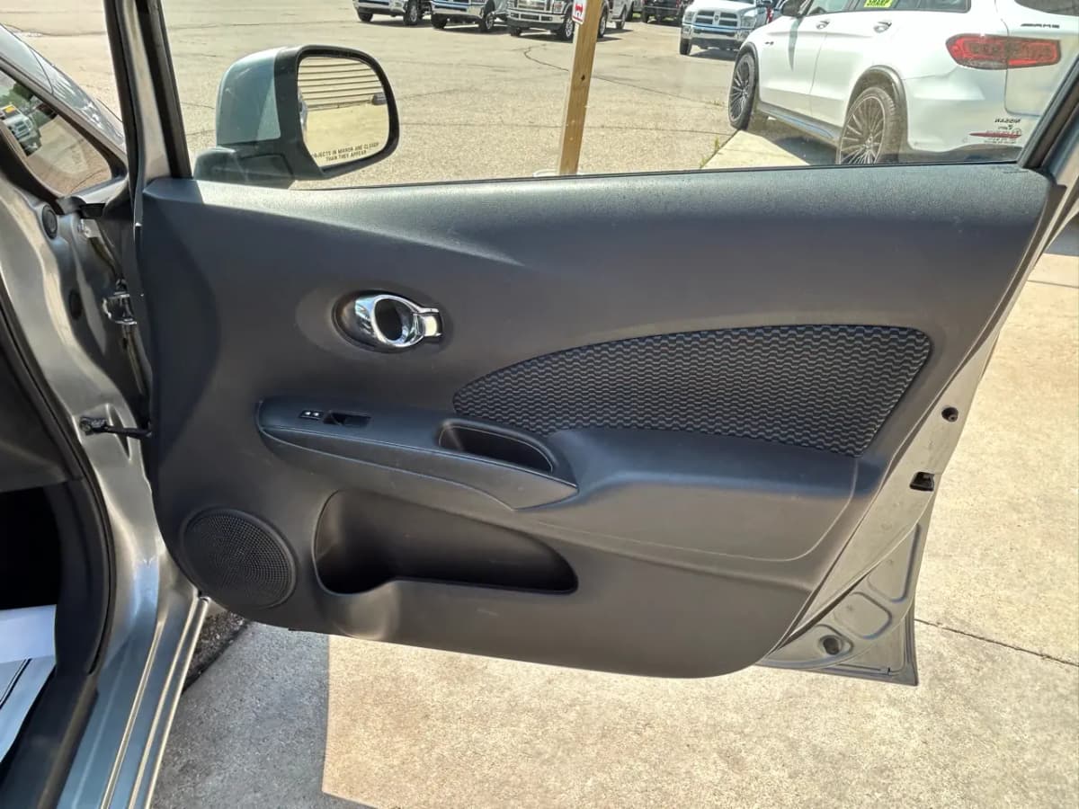 2014 Nissan Versa Note 19