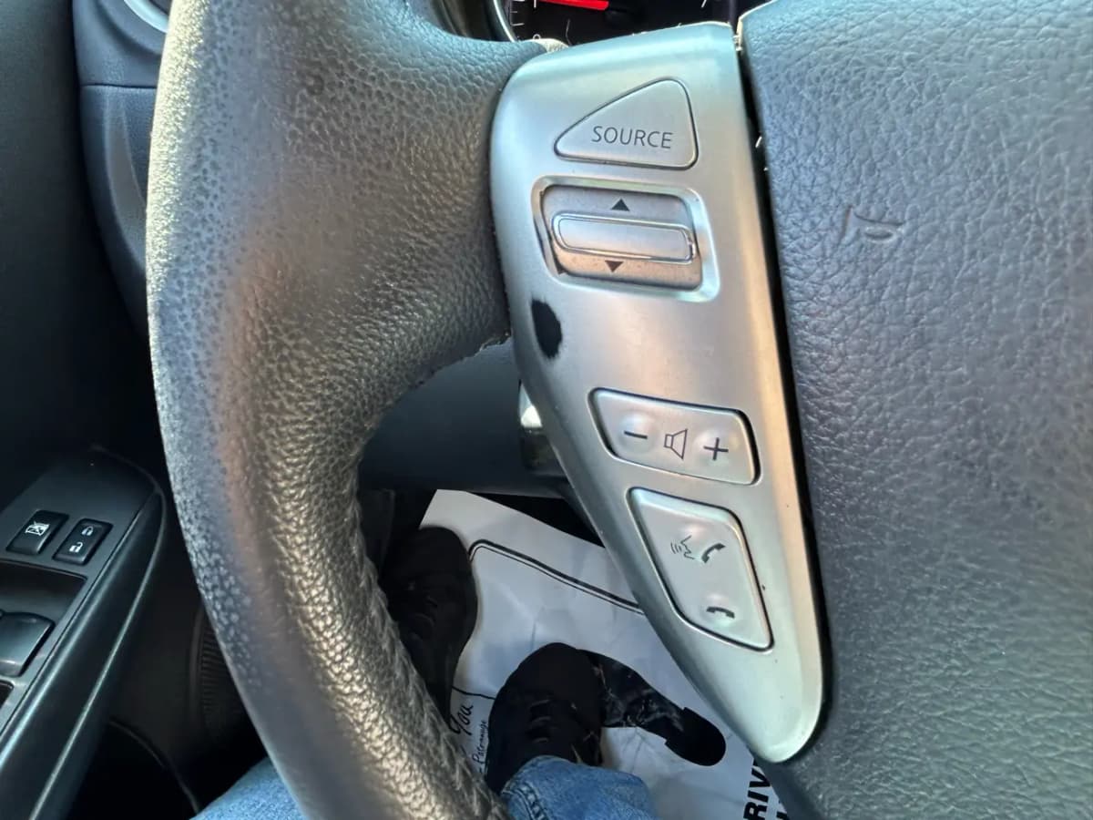 2014 Nissan Versa Note 22