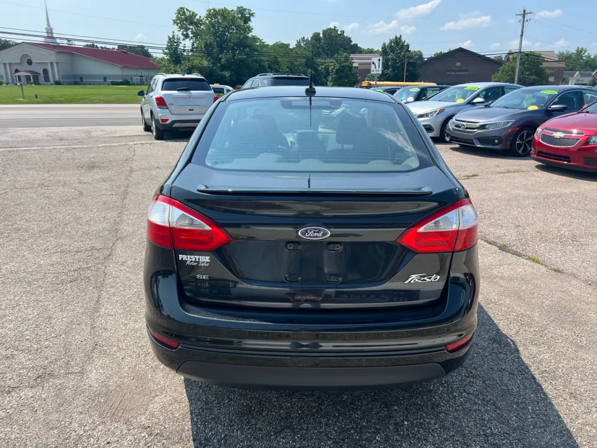 2014 Ford Fiesta 6