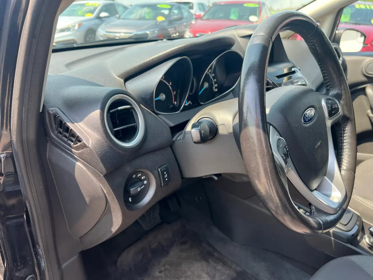2014 Ford Fiesta 17