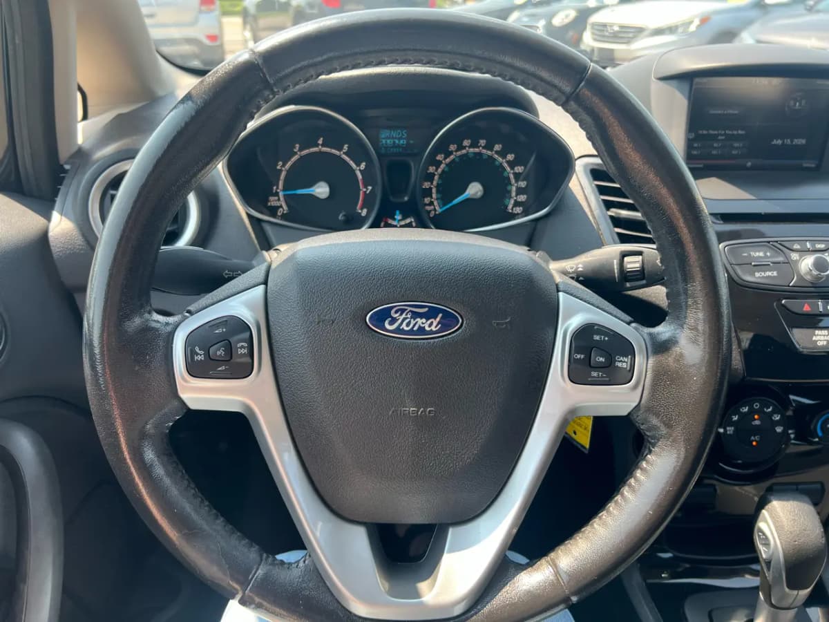 2014 Ford Fiesta 18