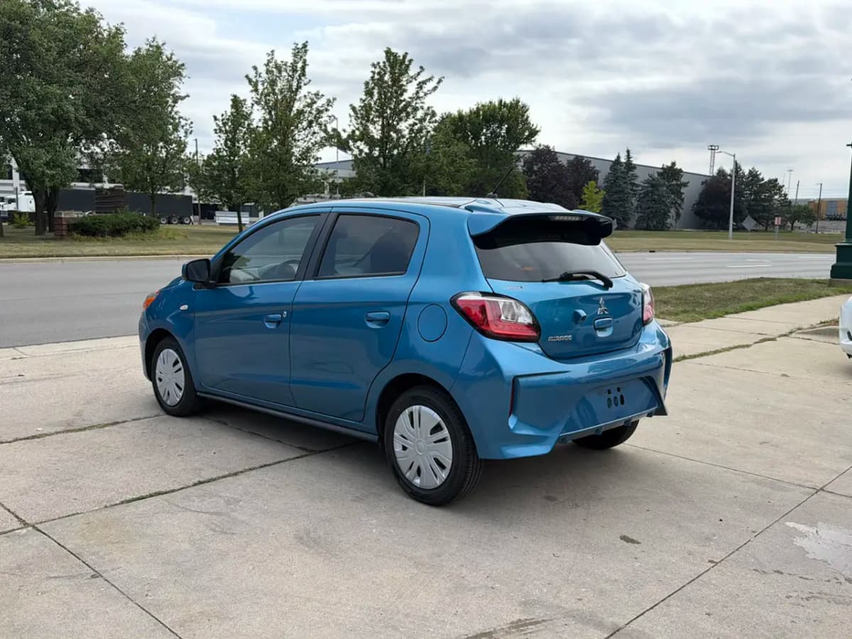 2021 Mitsubishi Mirage 6