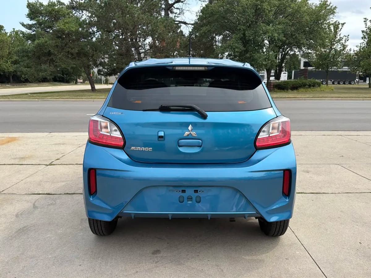 2021 Mitsubishi Mirage 8