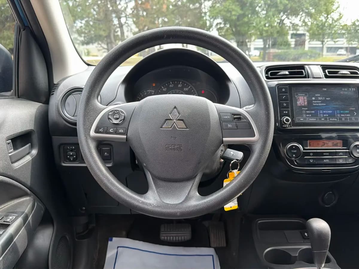 2021 Mitsubishi Mirage 21