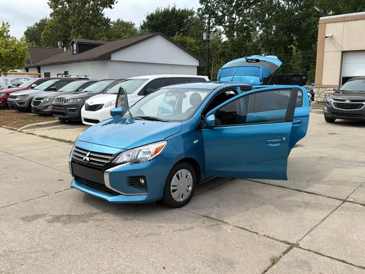 2021 Mitsubishi Mirage 28