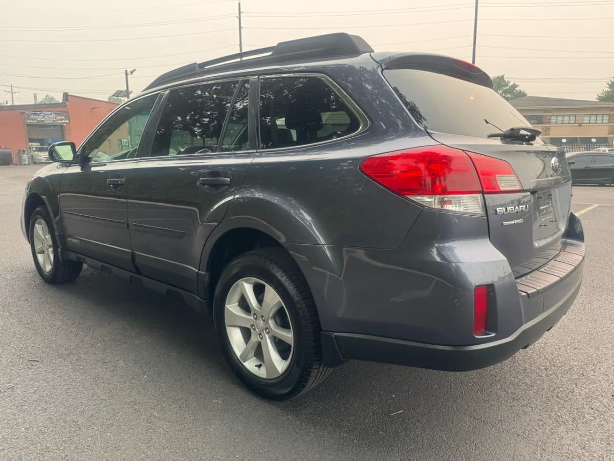 2014 Subaru Outback 5