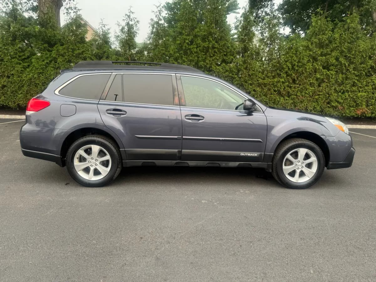 2014 Subaru Outback 8