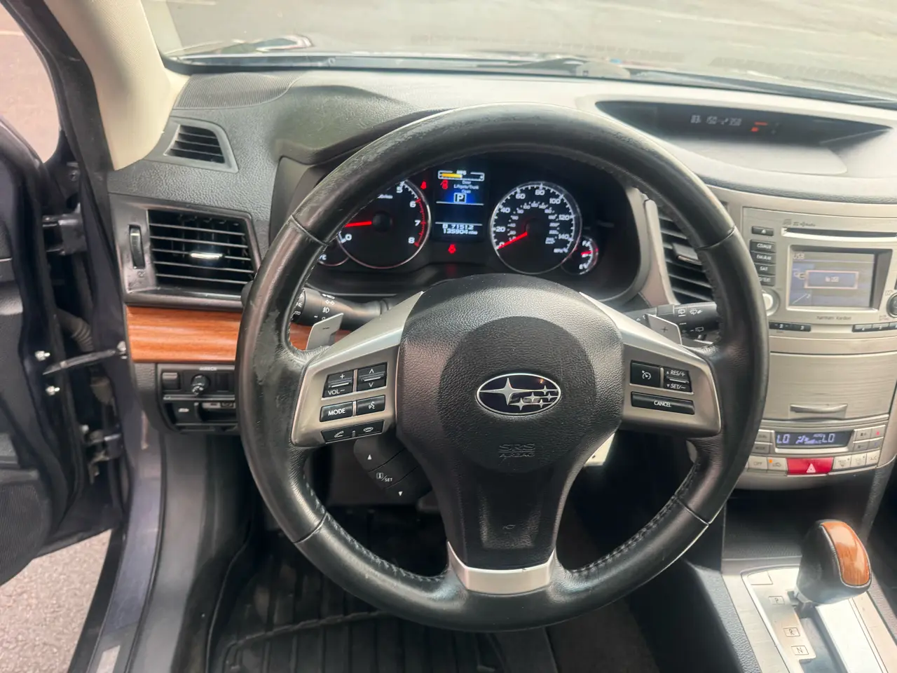 2014 Subaru Outback 13