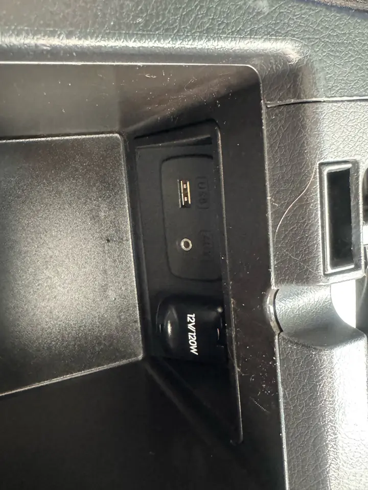 2014 Subaru Outback 26