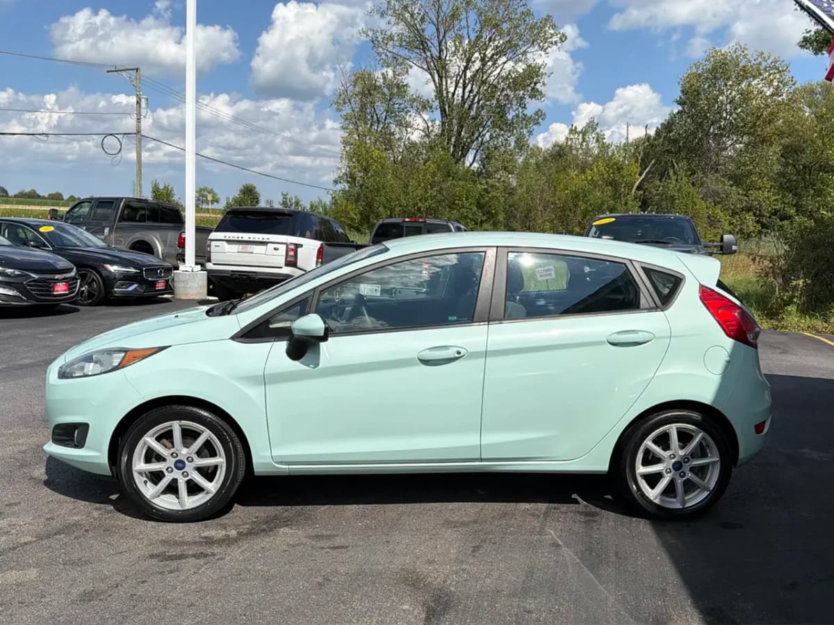 2017 Ford Fiesta 16