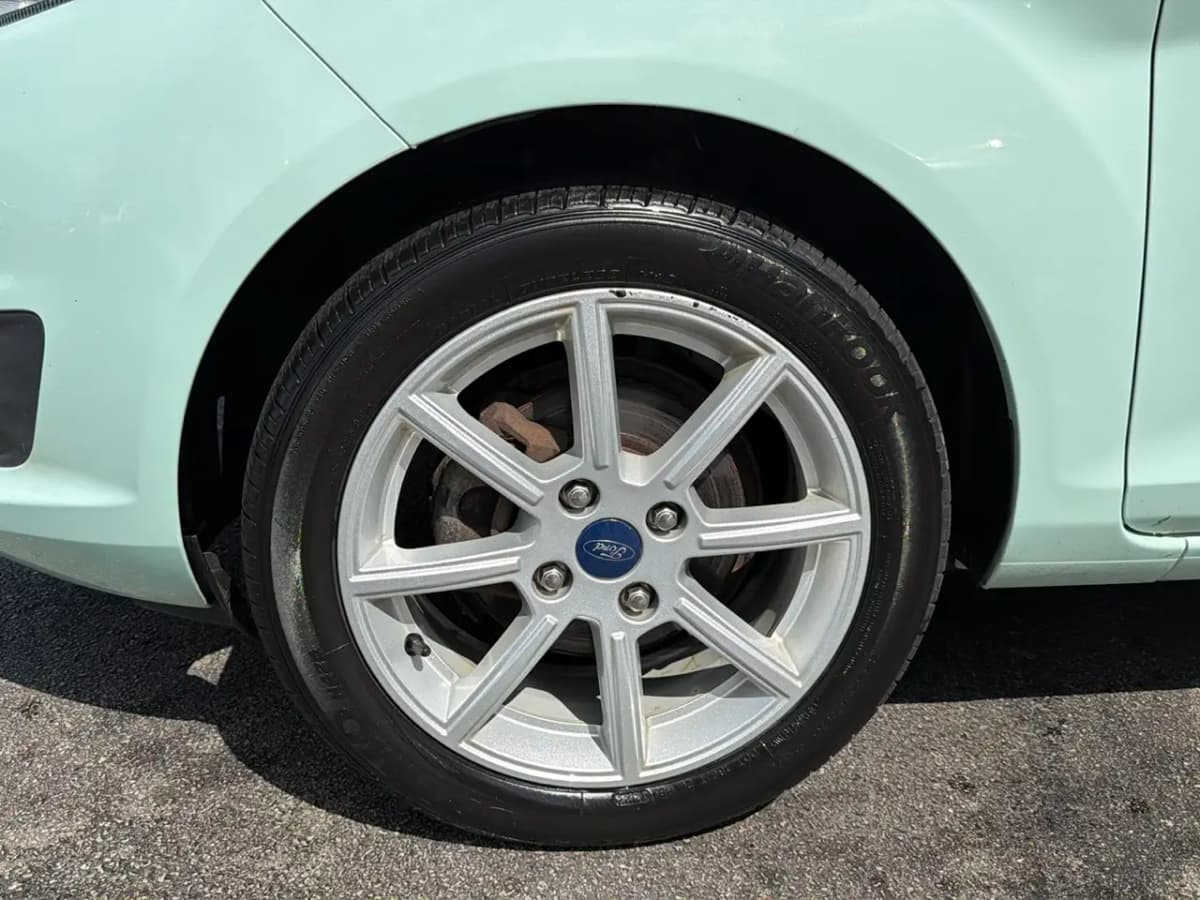 2017 Ford Fiesta 23
