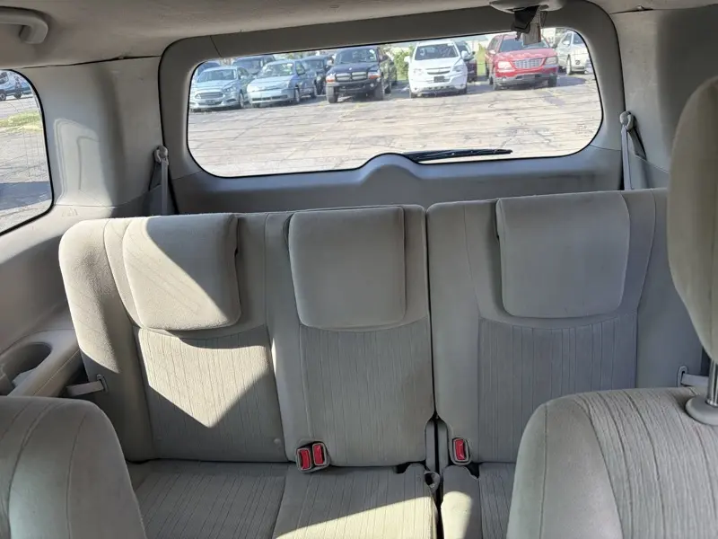 2015 Nissan Quest 7