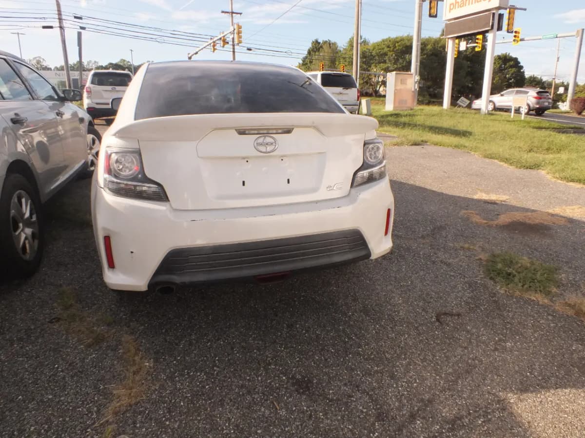 2015 Scion tC 5