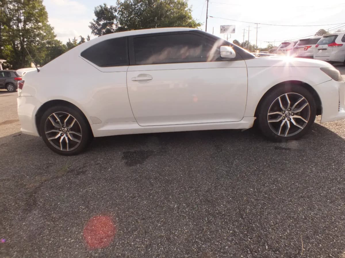 2015 Scion tC 7