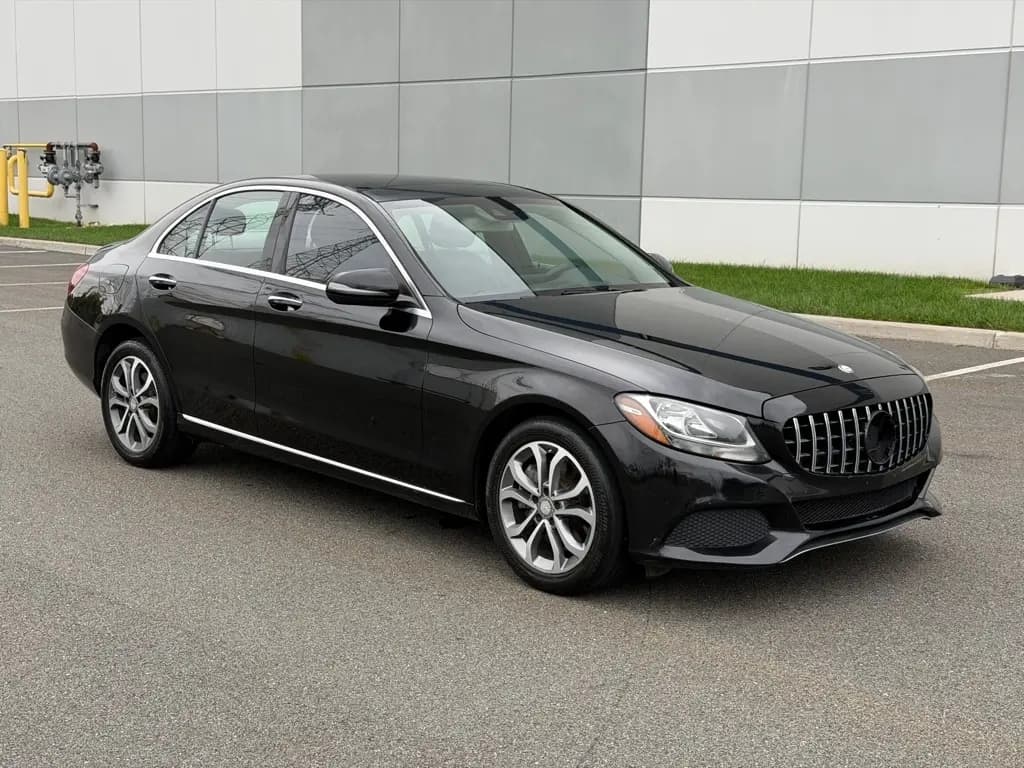 2016 Mercedes-Benz C-Class 5