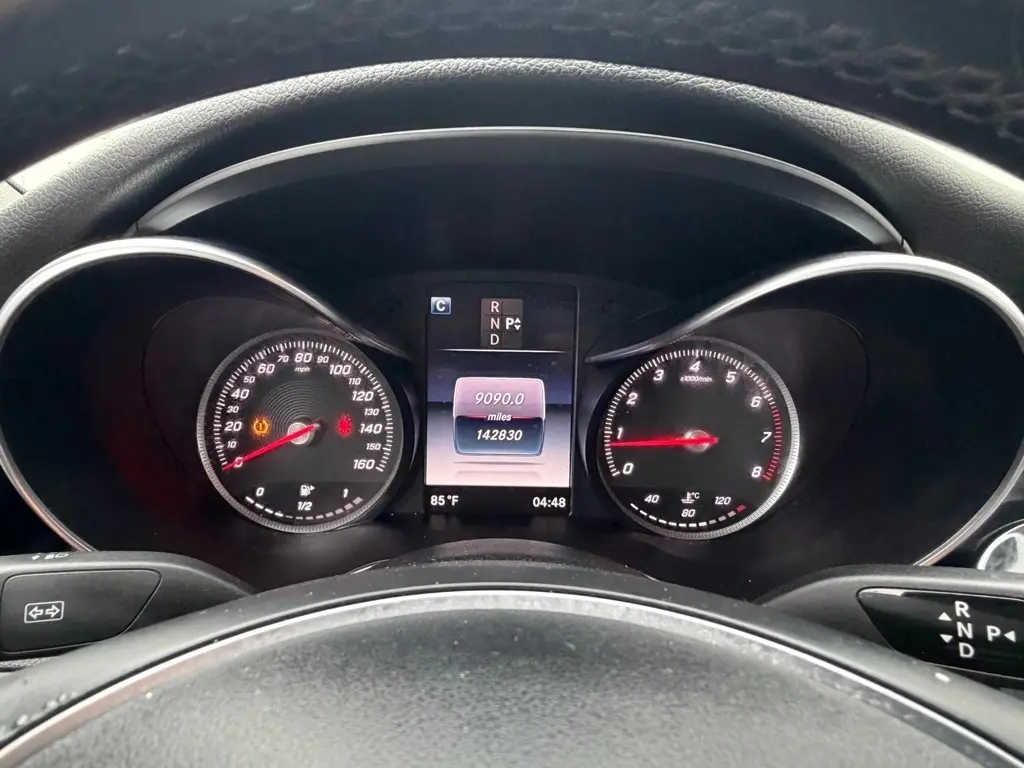 2016 Mercedes-Benz C-Class 37