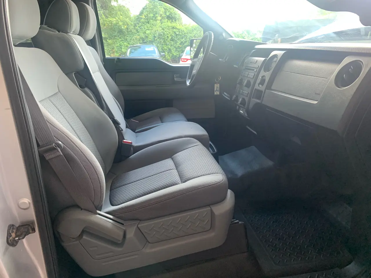 2014 Ford F-150 14