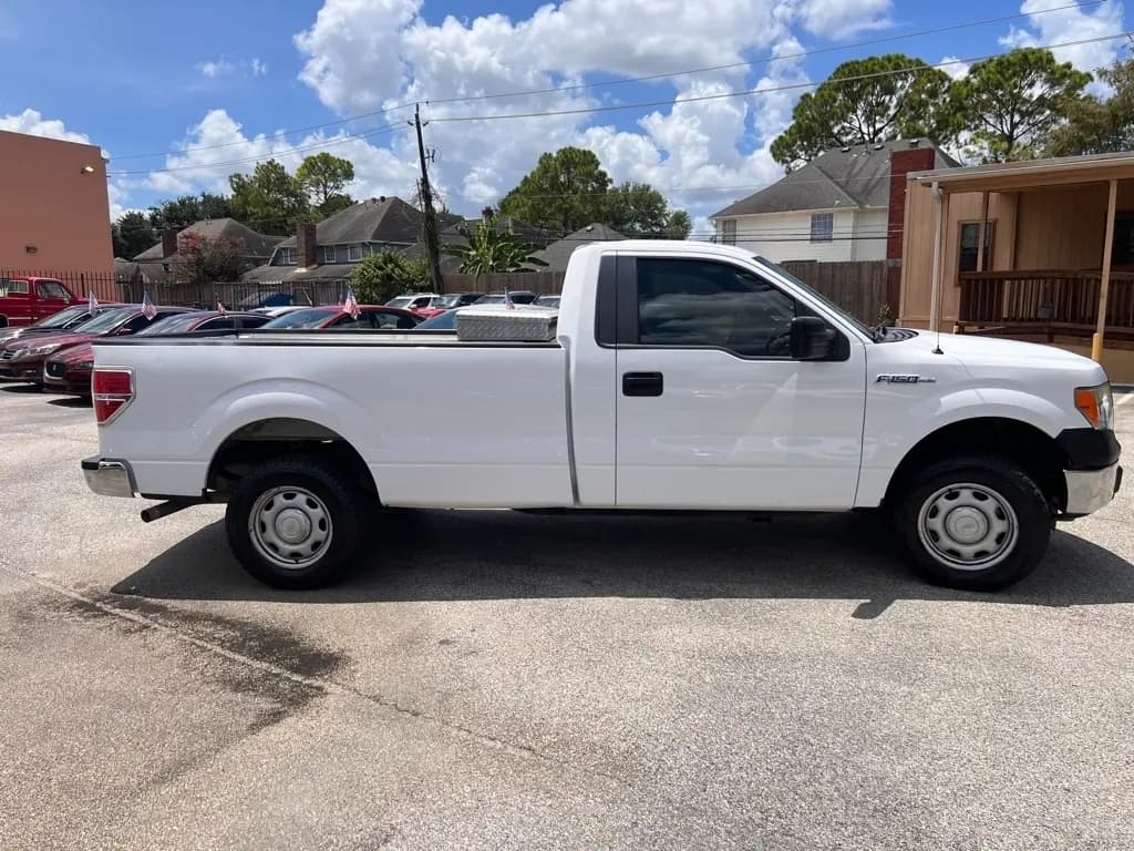 2014 Ford F-150 8