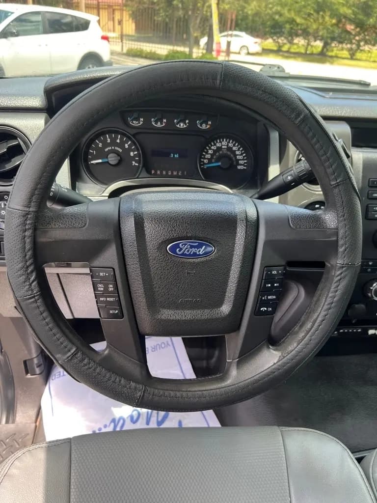 2014 Ford F-150 12