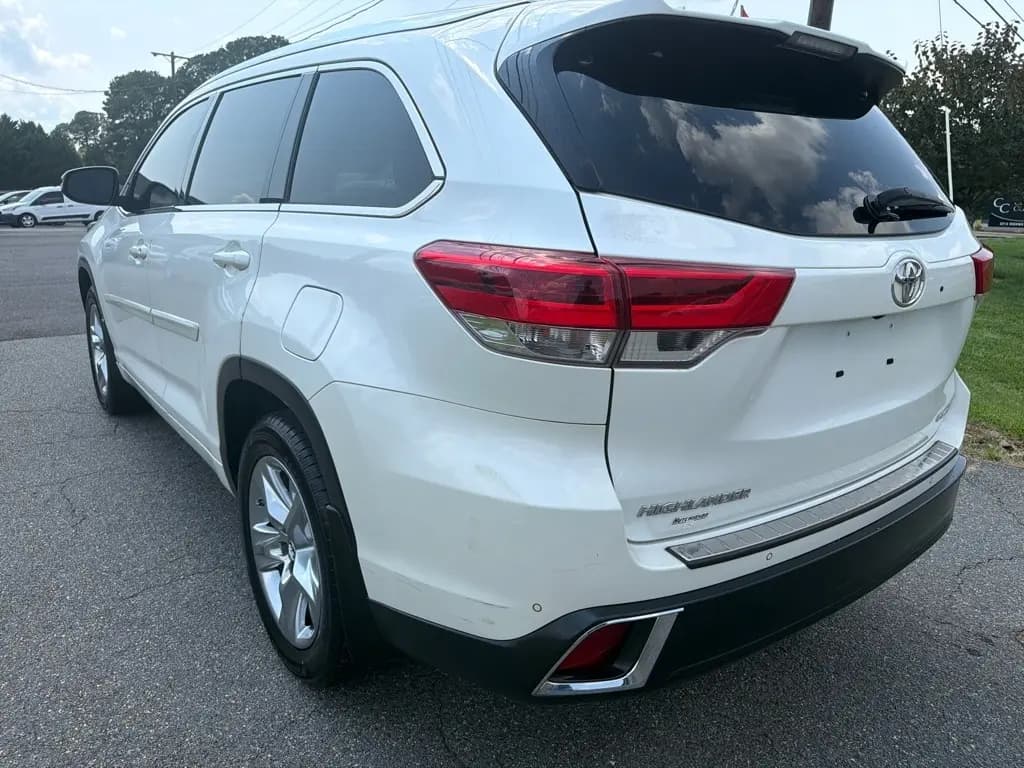 2018 Toyota Highlander 7