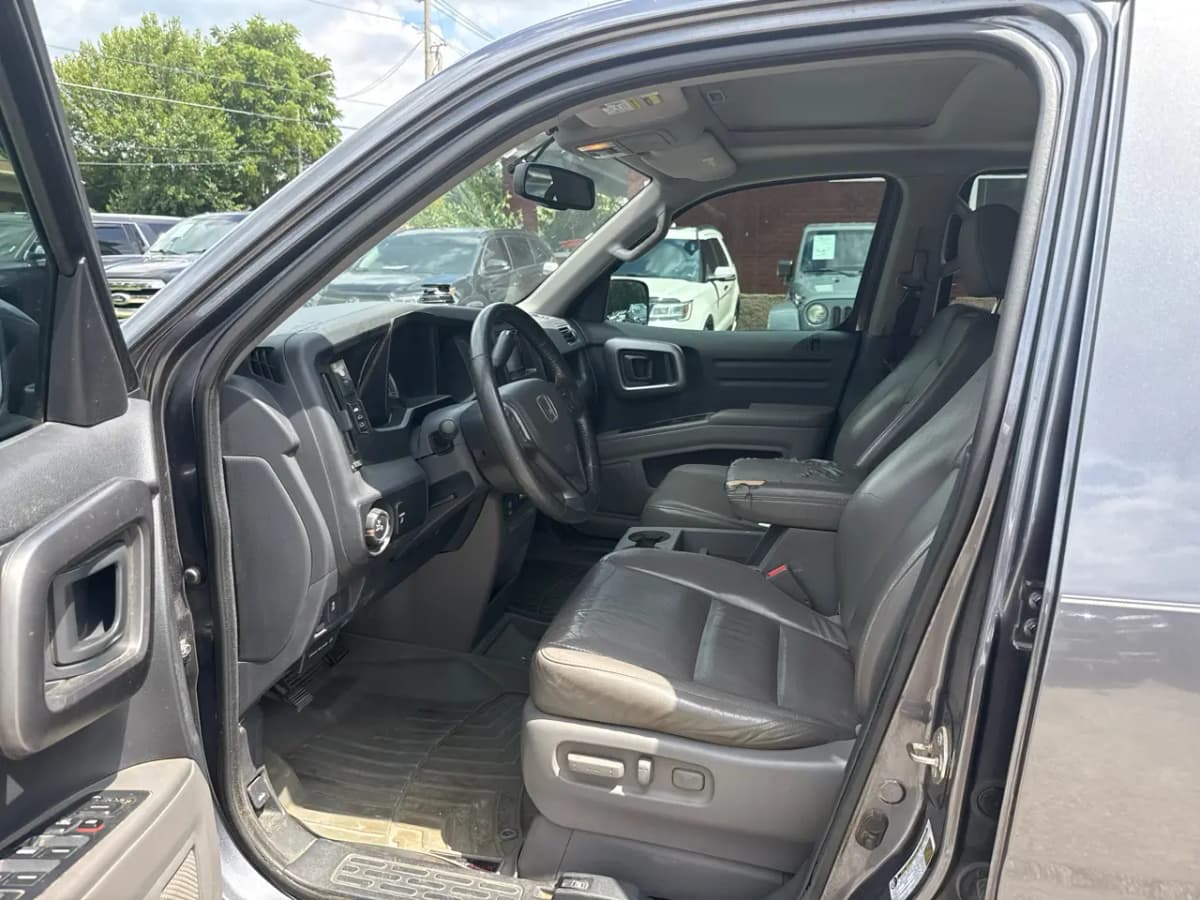 2014 Honda Ridgeline 14