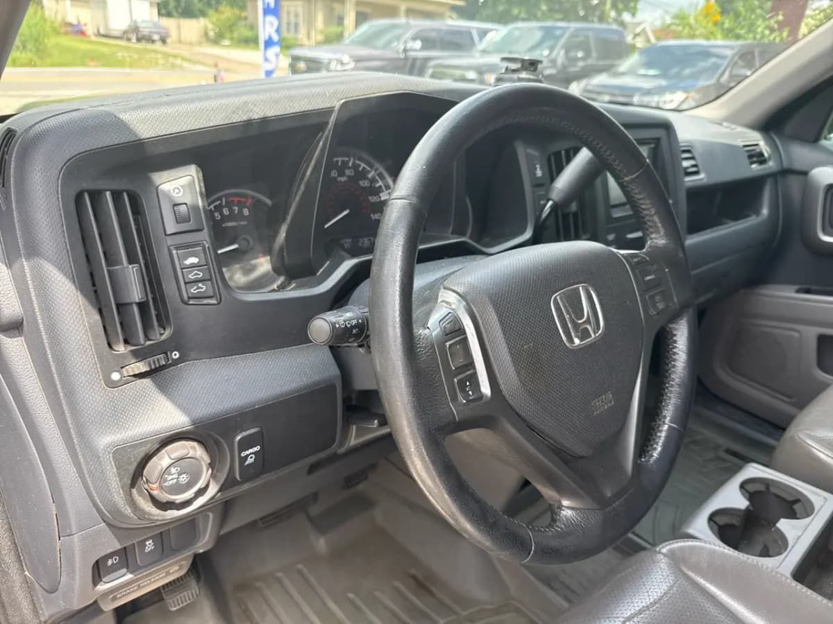 2014 Honda Ridgeline 16