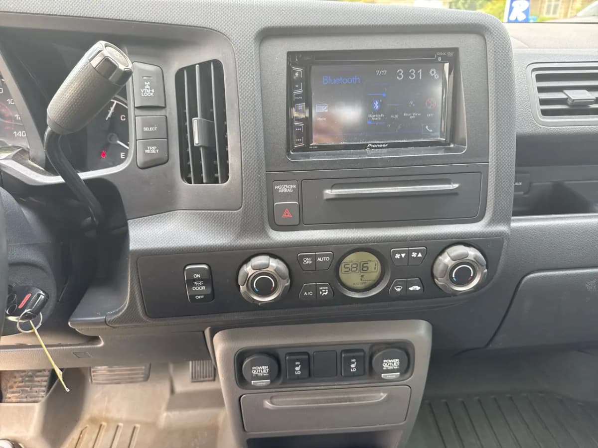 2014 Honda Ridgeline 19