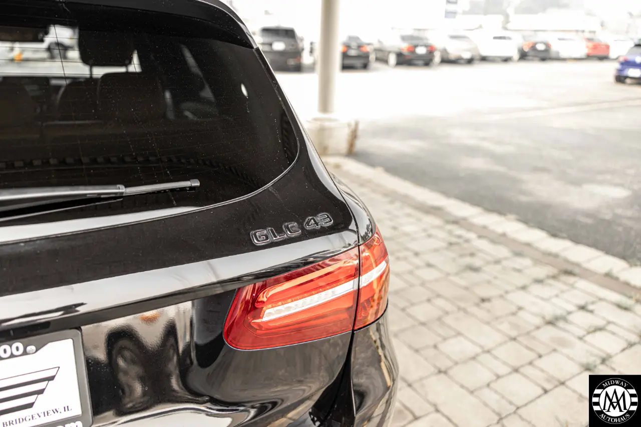 2018 Mercedes-Benz GLC 7
