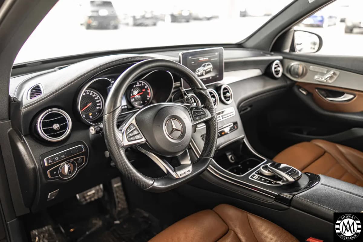 2018 Mercedes-Benz GLC 12