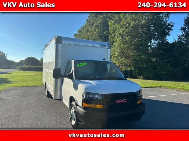 2021 GMC Savana Cutaway