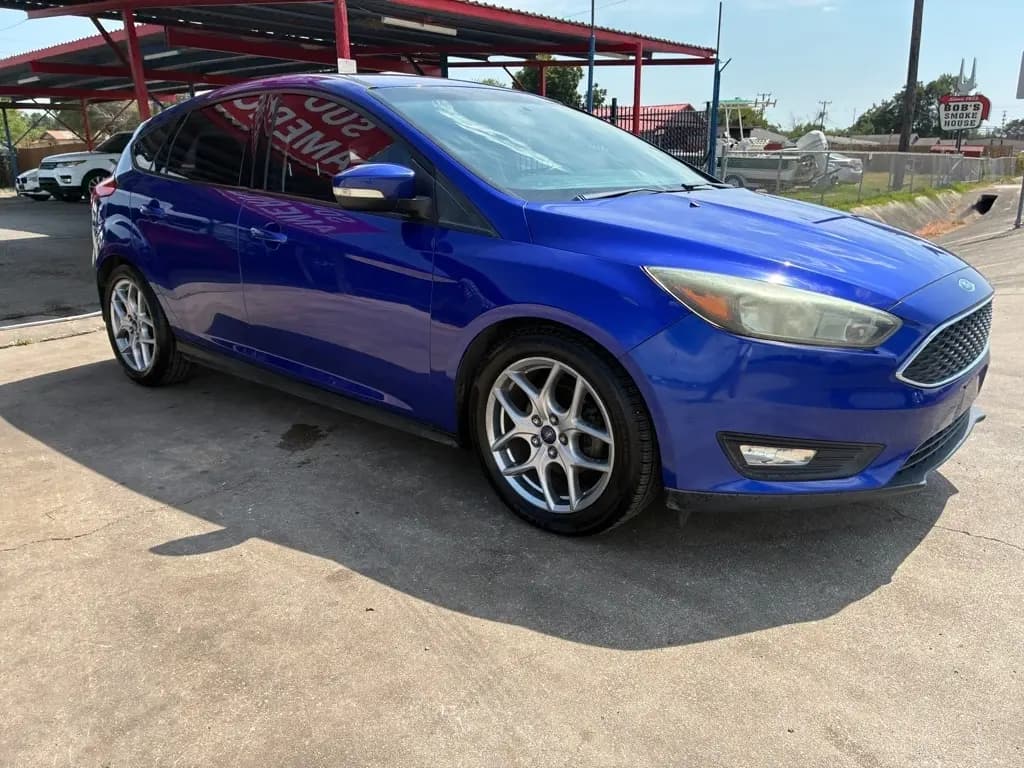 2015 Ford Focus 13