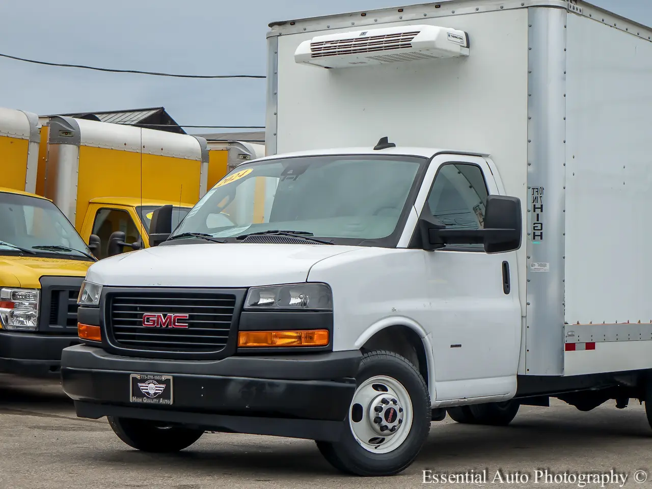 2024 GMC Savana Cutaway 3