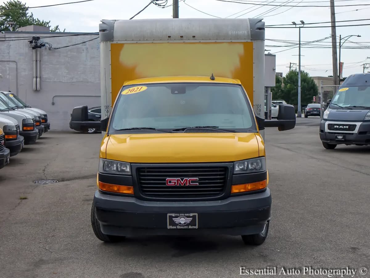 2021 GMC Savana Cutaway 4